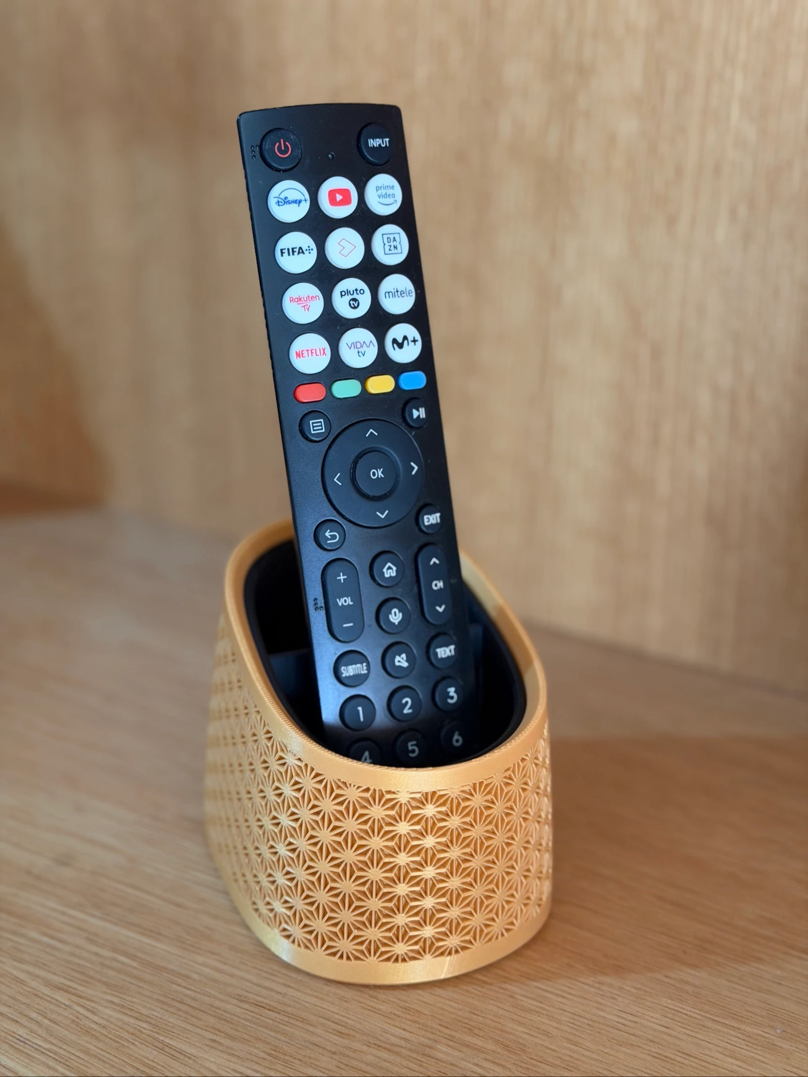 Suporte Organizador de Comandos de TV